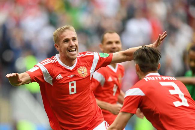 世界杯揭幕战-两替补进3球+世界波 俄罗斯5-0沙特