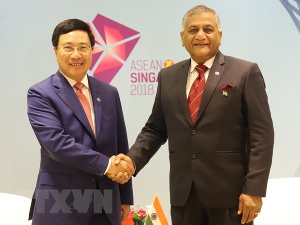 AMM 51：越南政府副总理兼外长范平明会见印度、文莱和菲律宾外长