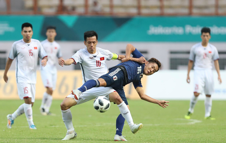 亚运会：越南男足和女足双双获胜