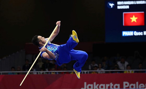 2018年亚运会第三个比赛日：范国庆摘银