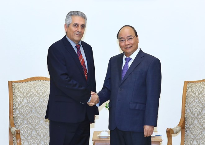 越南政府总理阮春福会见世界工联秘书长George Mavrikos