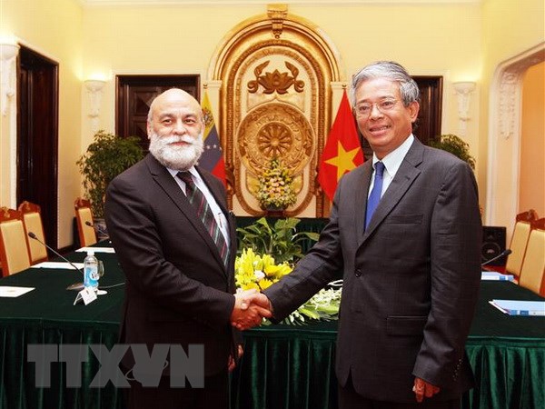 越南与委内瑞拉第七次外交部副外长级政治磋商召开