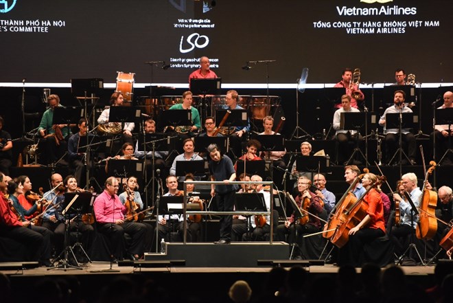 伦敦交响乐团为河内听众献上一场艺术盛宴