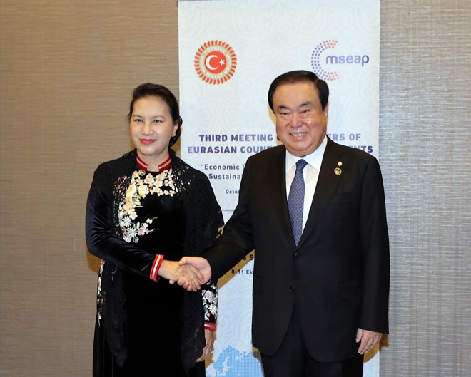 越南国会主席阮氏金银会见韩国、白俄罗斯和哈萨克斯坦国会领导