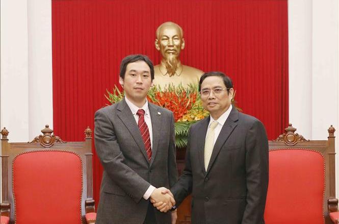 加强越日两国共产党间的合作