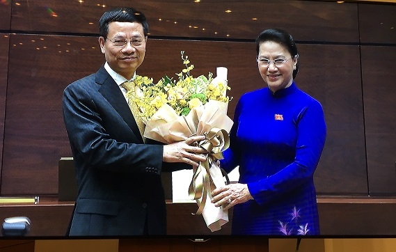 第十四届国会第六次会议通过关于批准任命阮孟雄为信息传媒部部长的决议