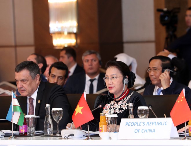 国会主席阮氏金银在第三届欧亚国家议长会上发表重要讲话