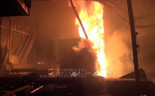 韩国一公司爆炸事故：越南驻韩大使馆尽快开展保护公民权益的措施