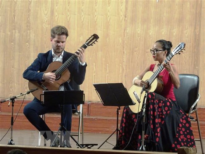 世界多国著名艺术家参加西贡国际吉他艺术节