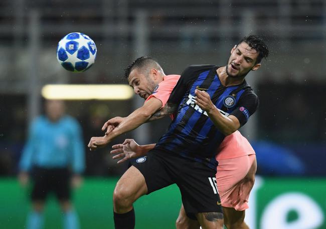 欧冠： 巴萨客场平国米出线