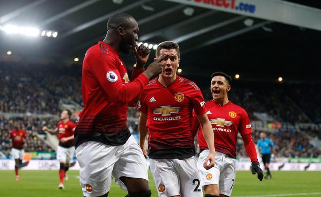 英超： 曼联2-0纽卡取4连胜