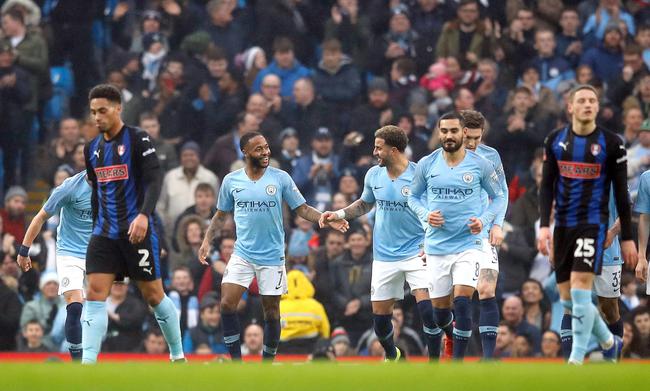 足总杯： 曼城7-0胜