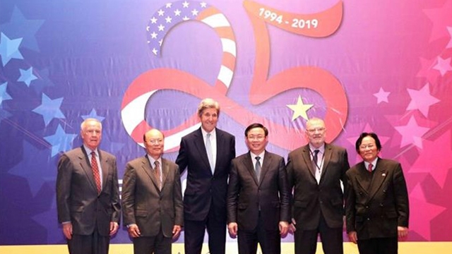 越美经济关系正常化25周年纪念仪式在河内举行