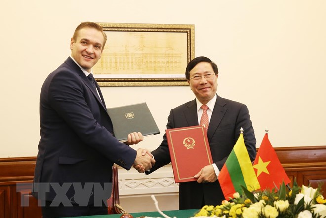 越南和立陶宛将互免持外交及公务护照人员签证