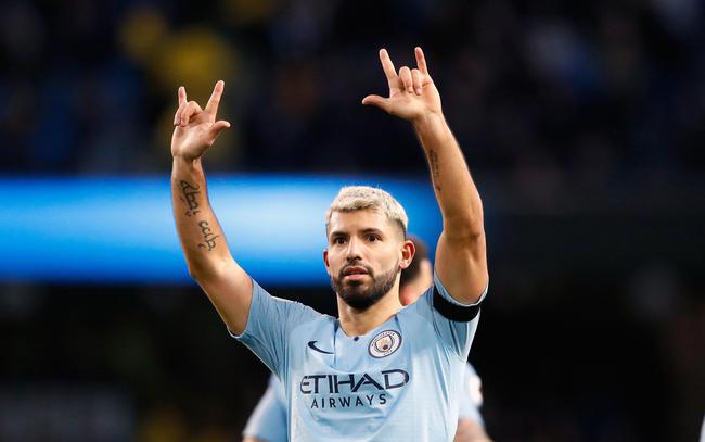 英超： 曼城6-0大胜切尔西领跑