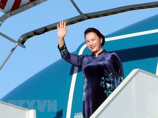 越南国会主席阮氏金银圆满结束对摩洛哥王国的访问并启程访法