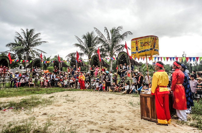 中部发牌唱曲艺术被列入《人类非物质文化遗产代表作名录》