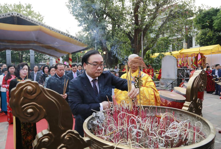 二征夫人起义1979周年纪念仪式举行