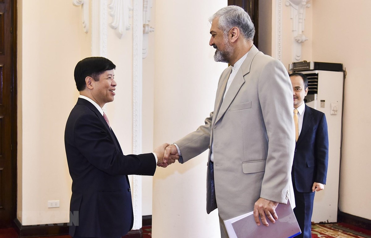 越南重视巩固与发展同伊朗的友好关系