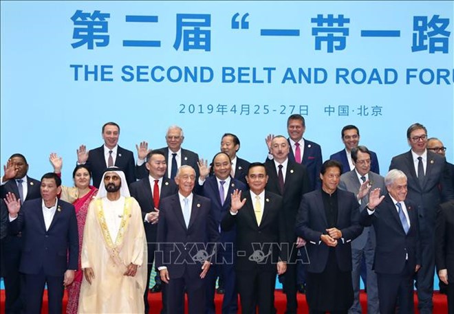 政府总理阮春福出席第二届“一带一路”国际合作高峰论坛圆桌峰会