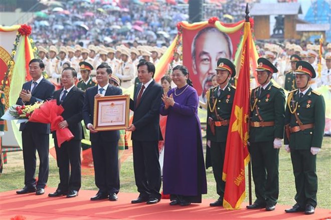 奠边府大捷65周年庆典在奠边省隆重举行