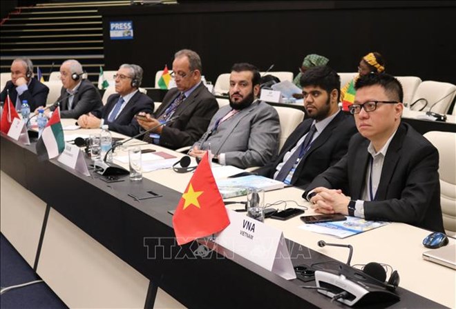 第六届世界新闻通讯社大会各场讨论会圆满结束