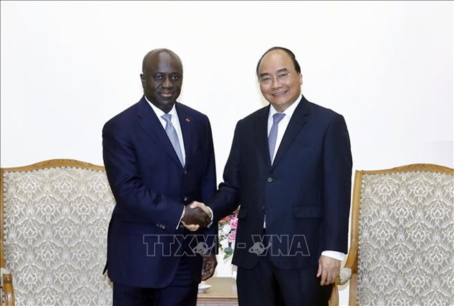 阮春福总理建议科特迪瓦政府为越南商品敞开大门