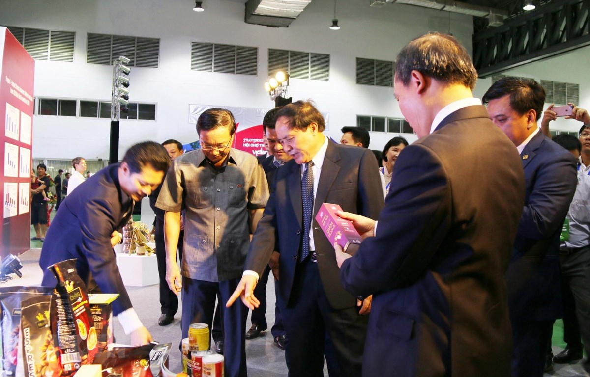 越老贸易博览会开幕