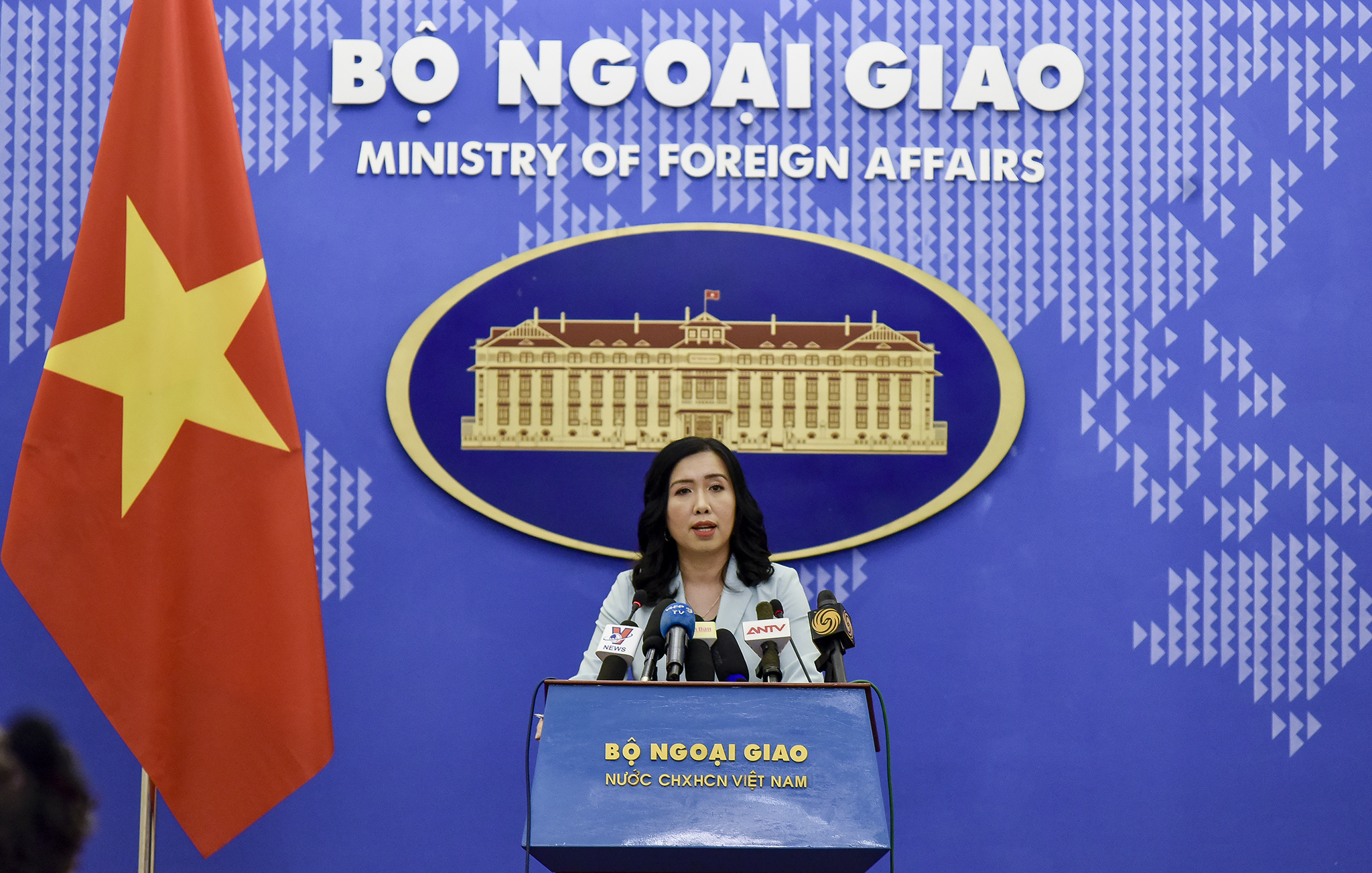 越南外交部发言人黎氏秋姮回答国内外记者关于东海近期局势的提问