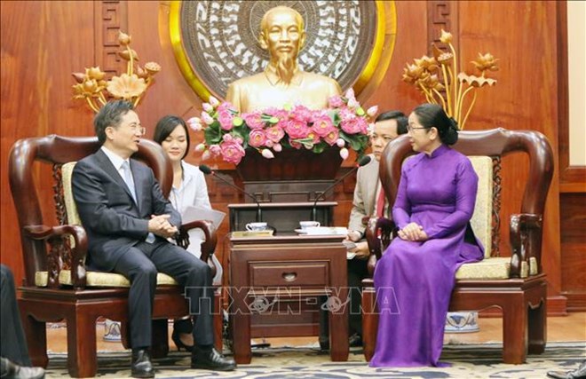 胡志明市与中国杭州市共促合作