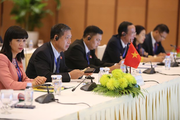 柬老越三国国会国防与安全委员会第四次会议开幕