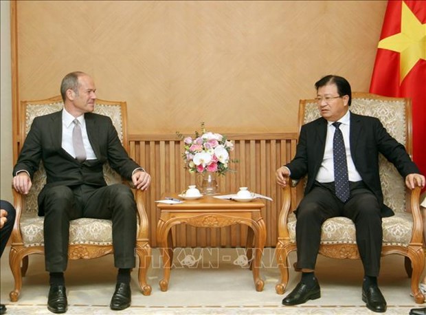 越南政府将继续为外国投资商在越扩大投资范围提供便利