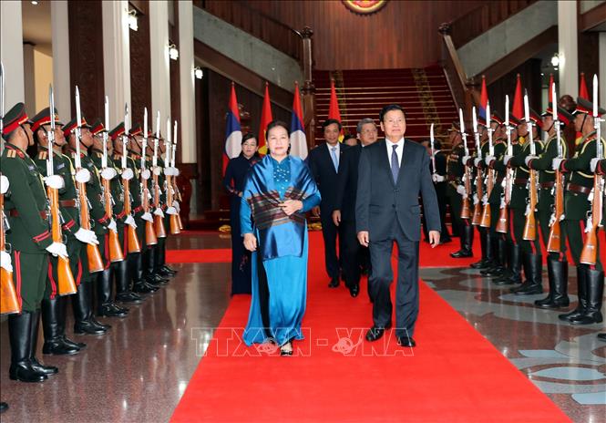 越南国会主席阮氏金银圆满结束对老挝进行的正式访问