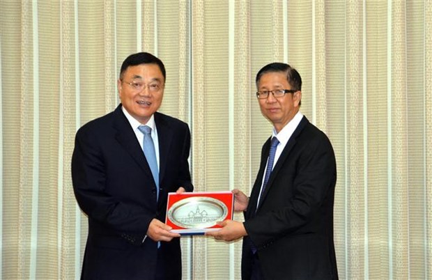 加强越南胡志明市与中国江苏省之间的合作