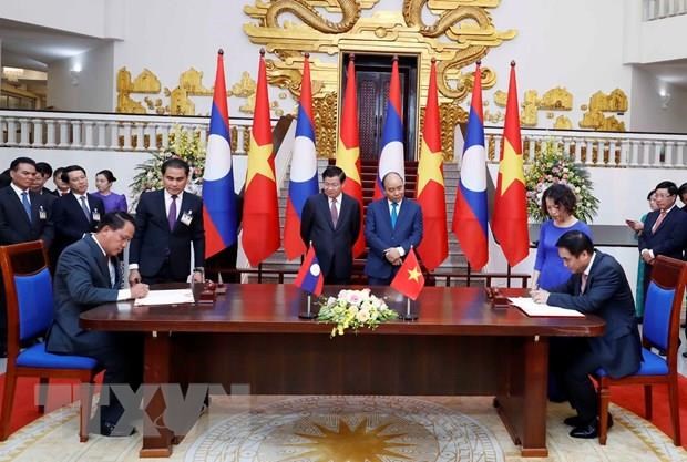 老挝媒体纷纷报道通论•西苏里总理对越南进行正式访问之旅