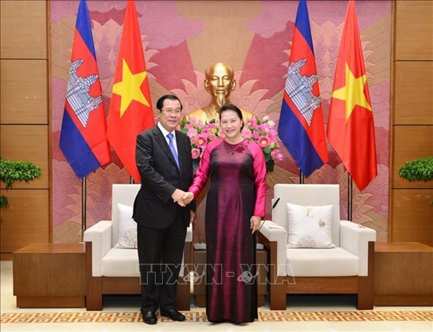 越南一向重视促进越柬两国友好关系发展