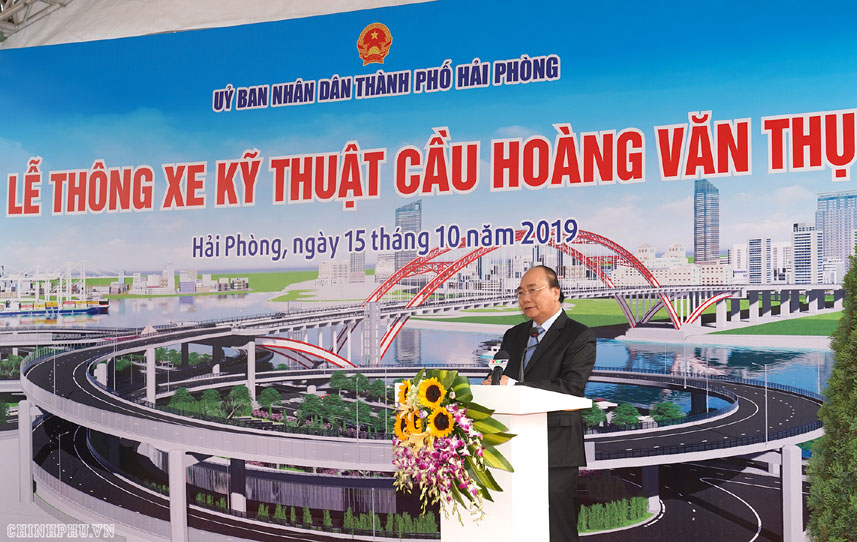 越南最大的拱桥建成通车