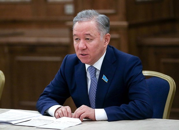 哈萨克斯坦议会下议院议长开始对越南进行正式访问