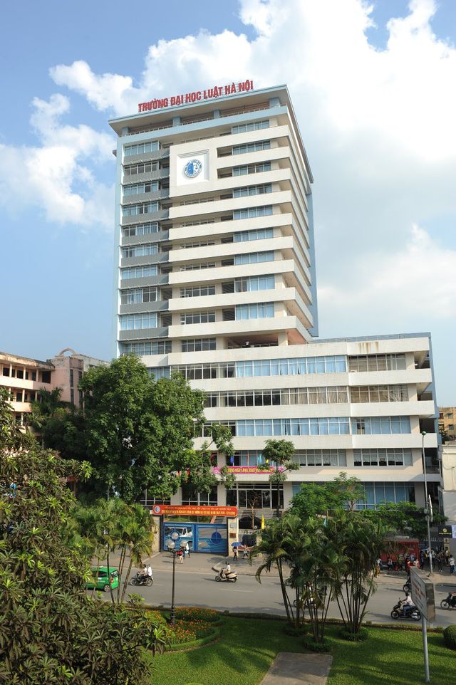 张和平副总理：河内法律大学要加快建设成为培训法律干部的重点学校