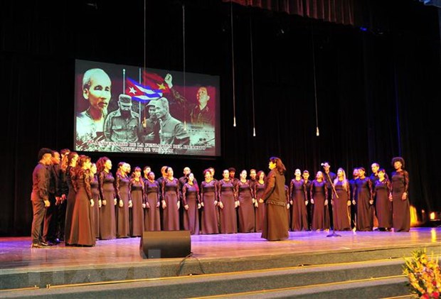 古巴弘扬越南人民军英雄传统