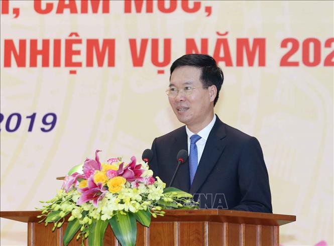 对外通讯工作与国家重要事件的宣传活动息息相关
