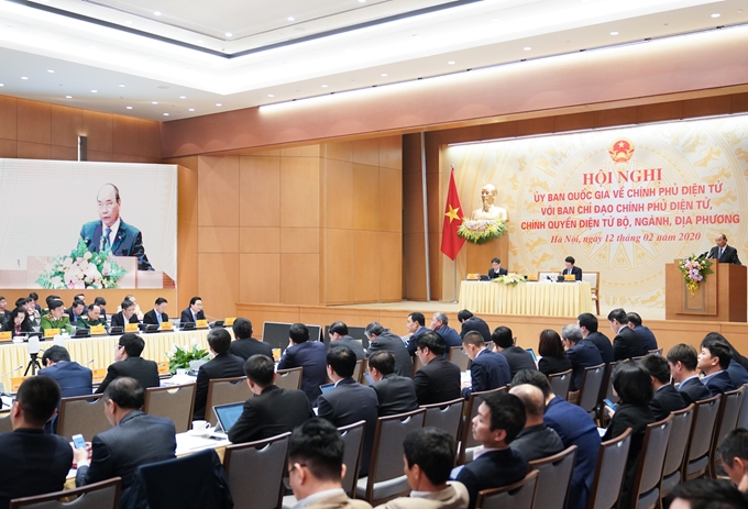 阮春福总理：集中各方面资源以力争完成政府有关电子政务建设的各项目标