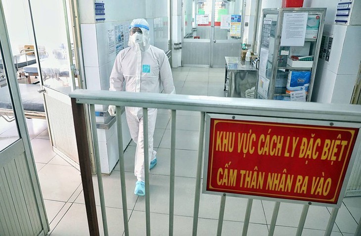 越南政府总理签发加强防疫措施指示