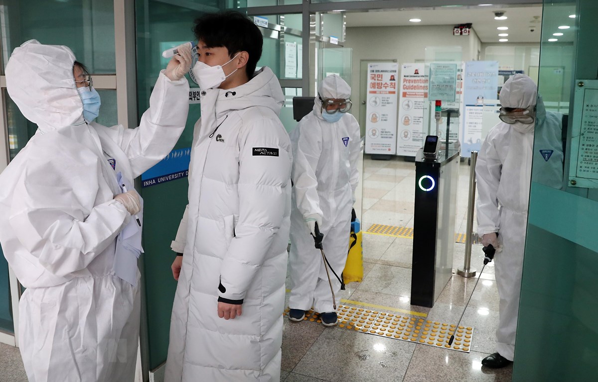 为防控新冠肺炎疫情，韩国国会通过三项法律修正案