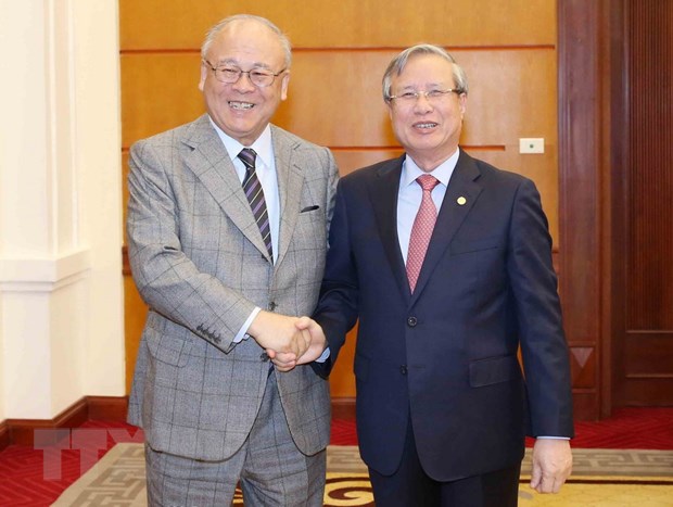 日越友好议员联盟特别顾问武部勤：越南新冠肺炎疫情防控取得积极成效