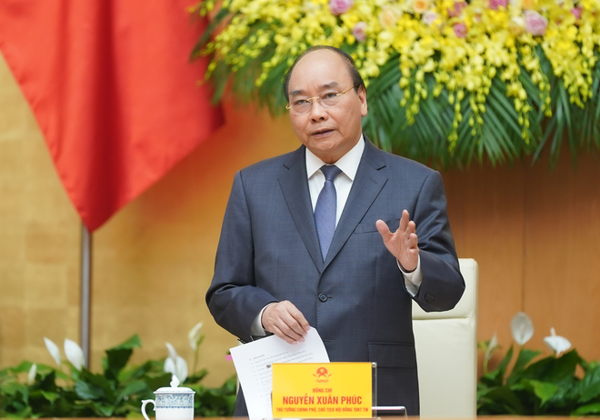 政府总理阮春福与私营企业集团举行工作会议