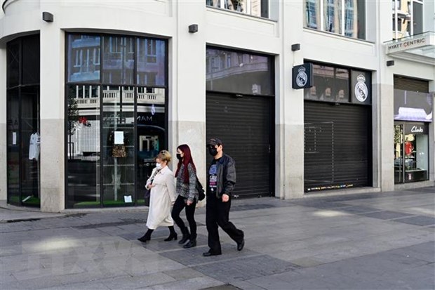 西班牙宣布进入国家紧急状态 新冠肺炎累计确诊病例达 6 391 例