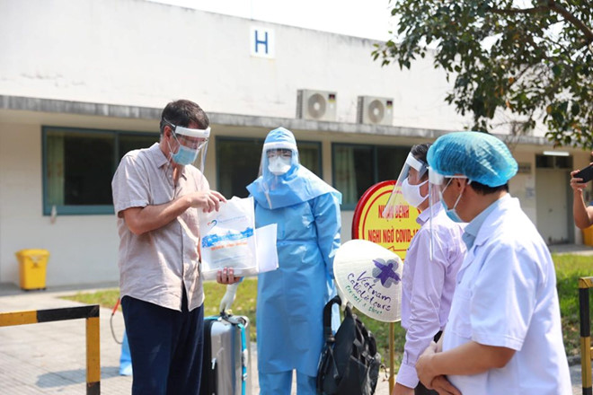 第33新冠肺炎病例治愈出院