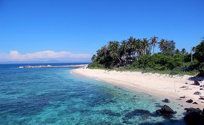 暂停准许外国人赴广义省李山岛旅游