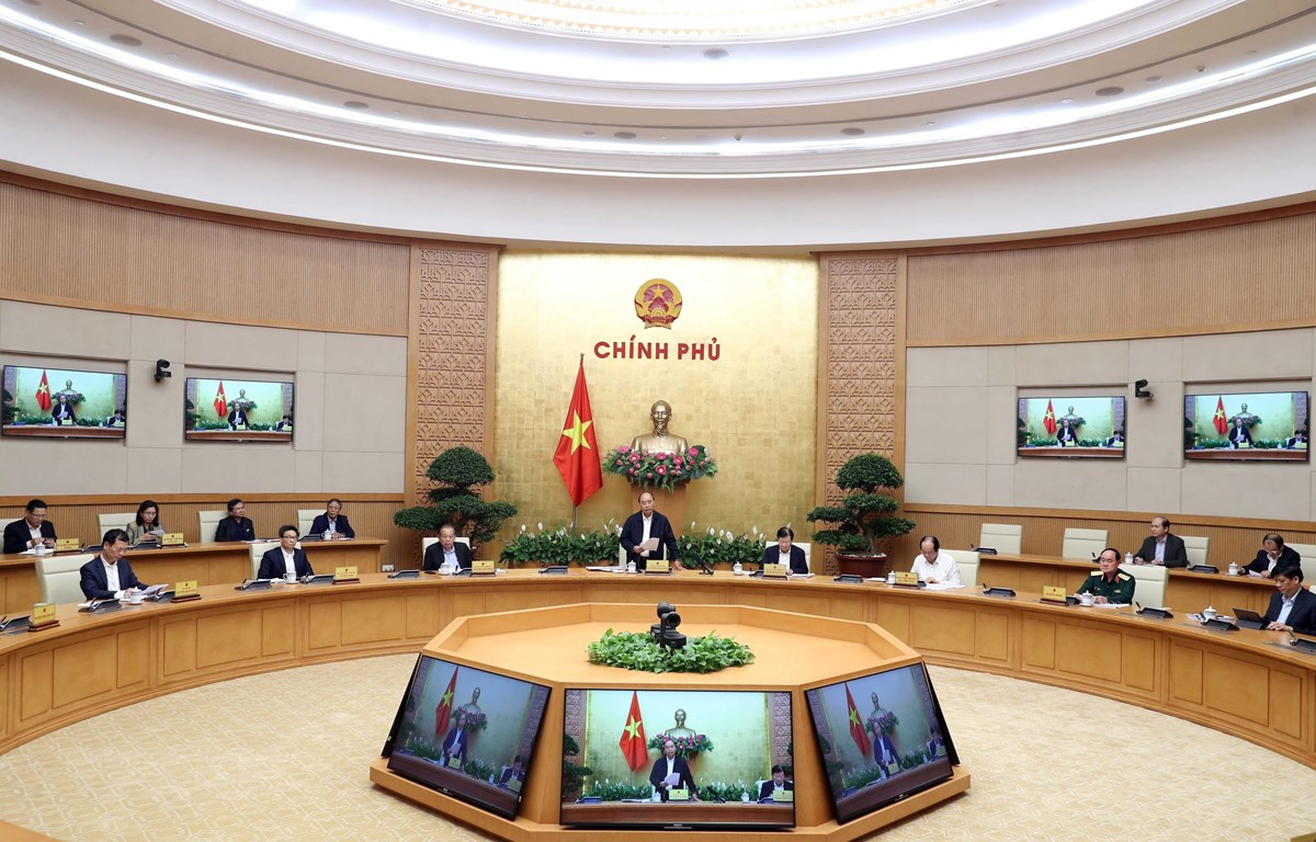 阮春福总理主持政府有关新冠肺炎疫情的会议